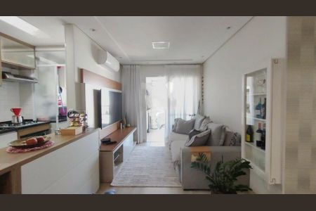 Apartamento à venda com 71m², 2 quartos e 1 vaga