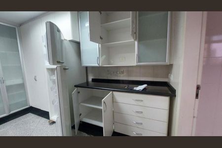 Apartamento à venda com 220m², 4 quartos e 3 vagas