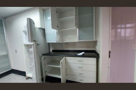 Apartamento à venda com 220m², 4 quartos e 3 vagas