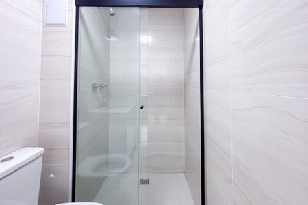 Studio para alugar com 25m², 1 quarto e sem vaga Studio para alugar com 25m², 1 quarto e sem vagaBanheiro Social