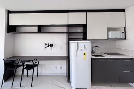 Studio para alugar com 25m², 1 quarto e sem vaga Studio para alugar com 25m², 1 quarto e sem vagaStudio