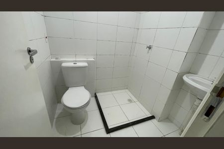 Apartamento para alugar com 26m², 1 quarto e sem vaga Apartamento para alugar com 26m², 1 quarto e sem vagaBanheiro