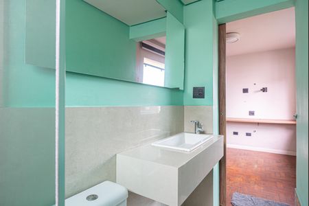 Banheiro de kitnet/studio à venda com 1 quarto, 28m² em Bela Vista, São Paulo