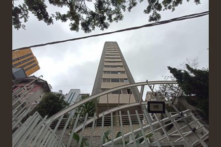 Apartamento para alugar com 42m², 1 quarto e 1 vagaFachada