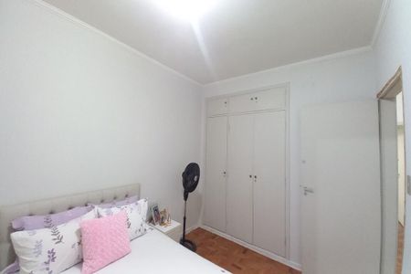 Apartamento à venda com 158m², 4 quartos e 2 vagasQuarto 2 