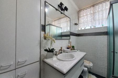 Apartamento à venda com 158m², 4 quartos e 2 vagasBanheiro