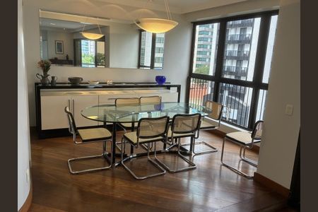 Apartamento à venda com 186m², 3 quartos e 3 vagas