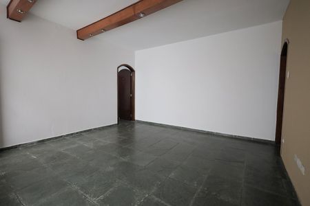Sala de casa para alugar com 3 quartos, 256m² em Vila Vitória, Santo André