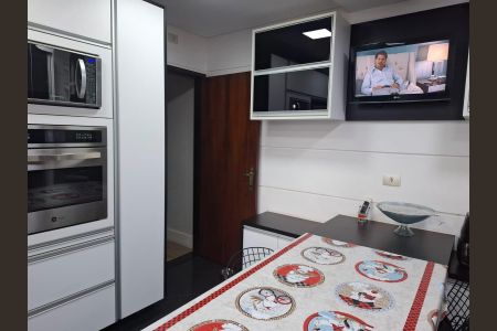 Casa à venda com 130m², 3 quartos e 3 vagas