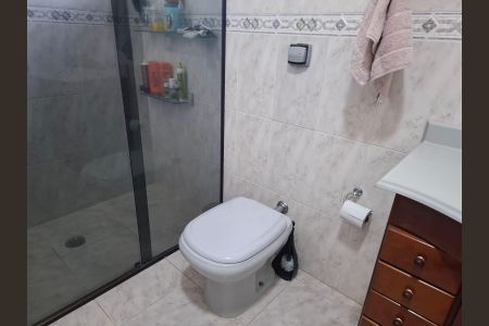 Casa à venda com 130m², 3 quartos e 3 vagas