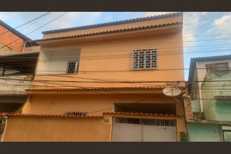 Casa à venda com 134m², 3 quartos e 1 vaga