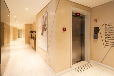 Apartamento à venda com 74m², 2 quartos e 1 vagaÁrea comum