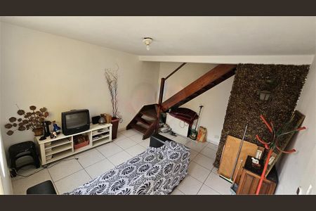 Casa à venda com 3 quartos, 200m² em Jardim Cordeiro, São Paulo