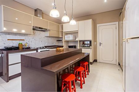 Apartamento à venda com 380m², 4 quartos e 2 vagas