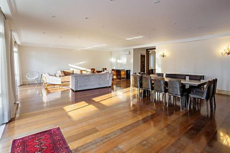 Apartamento à venda com 380m², 4 quartos e 2 vagas