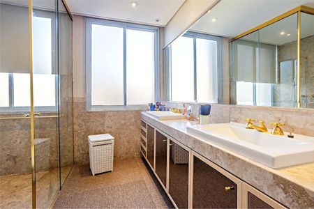 Apartamento à venda com 380m², 4 quartos e 2 vagas