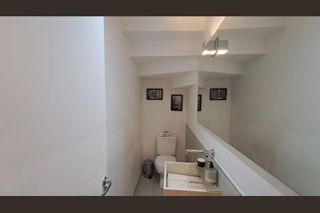 Casa de condomínio à venda com 90m², 3 quartos e 2 vagas