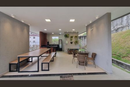 Apartamento à venda com 2 quartos, 45m² em Colégio Batista, Belo Horizonte