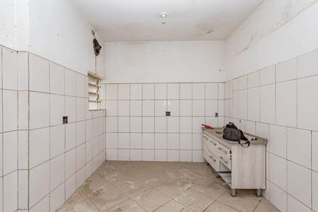 Casa à venda com 280m², 2 quartos e 2 vagasCozinha