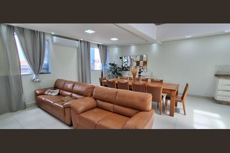 Sala de casa à venda com 3 quartos, 147m² em Santo Antônio, São Caetano do Sul