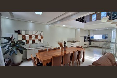 Casa à venda com 147m², 3 quartos e 3 vagasSala