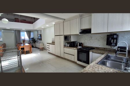 Casa à venda com 147m², 3 quartos e 3 vagasCozinha 