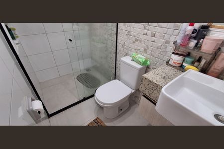 Casa à venda com 147m², 3 quartos e 3 vagasBanheiro Suíte 1