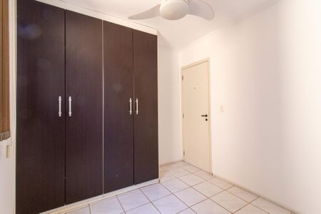 Apartamento à venda com 167m², 3 quartos e 2 vagasQuarto 3