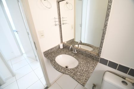Apartamento para alugar com 167m², 3 quartos e 2 vagasBanheiro Social