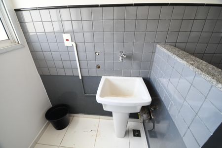 Apartamento para alugar com 167m², 3 quartos e 2 vagasÁrea de Serviço