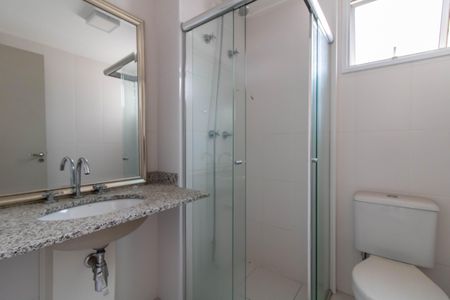 Apartamento à venda com 86m², 2 quartos e 1 vaga Apartamento à venda com 86m², 2 quartos e 1 vagaBanheiro da Suíte 2