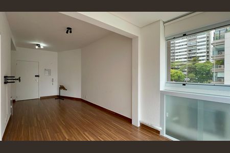 Apartamento para alugar com 45m², 1 quarto e 1 vaga Apartamento para alugar com 45m², 1 quarto e 1 vagaVaranda