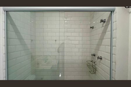 Apartamento para alugar com 45m², 1 quarto e 1 vaga Apartamento para alugar com 45m², 1 quarto e 1 vagaBanheiro da Suíte