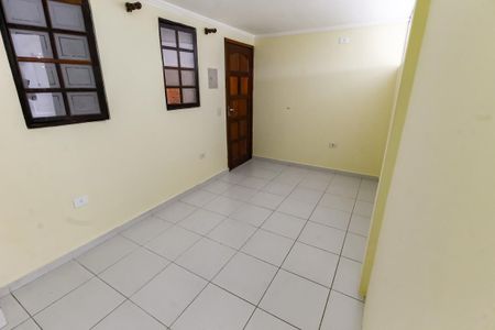 Sala de casa para alugar com 2 quartos, 75m² em Jardim Monte Alegre, Taboão da Serra