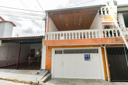 Casa para alugar com 75m², 2 quartos e sem vagaFachada