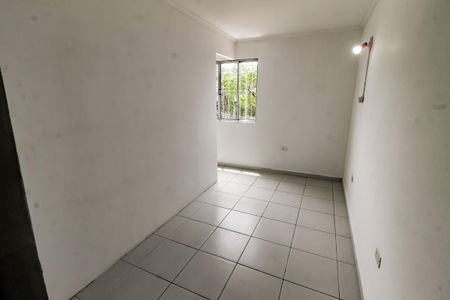 Quarto 1 de casa para alugar com 2 quartos, 75m² em Jardim Monte Alegre, Taboão da Serra
