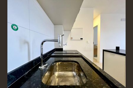 Apartamento para alugar com 55m², 1 quarto e 1 vaga Apartamento para alugar com 55m², 1 quarto e 1 vagaCozinha