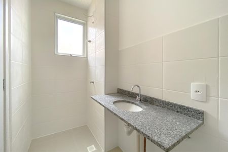 Apartamento para alugar com 48m², 2 quartos e 1 vaga Apartamento para alugar com 48m², 2 quartos e 1 vagaBanheiro da Suíte
