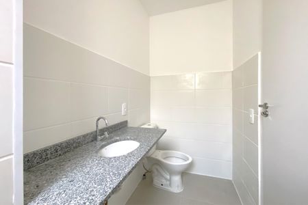 Apartamento para alugar com 48m², 2 quartos e 1 vaga Apartamento para alugar com 48m², 2 quartos e 1 vagaBanheiro da Suíte
