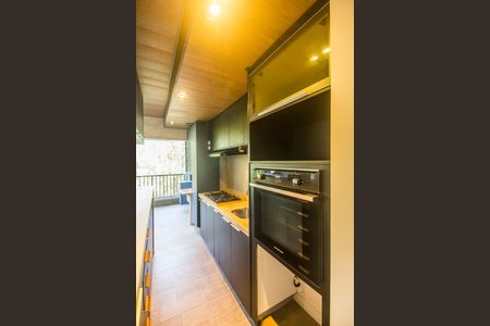 Apartamento à venda com 110m², 3 quartos e 2 vagasCozinha