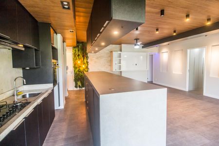 Apartamento à venda com 110m², 3 quartos e 2 vagasCozinha