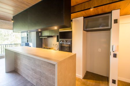 Apartamento à venda com 110m², 3 quartos e 2 vagasCozinha