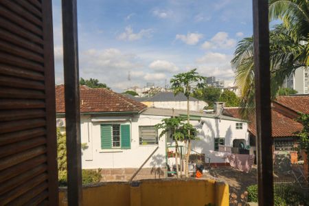 Casa à venda com 268m², 5 quartos e 4 vagas Casa à venda com 268m², 5 quartos e 4 vagasVista da Suíte 2