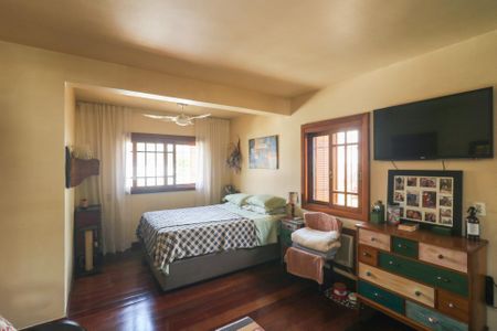 Casa à venda com 268m², 5 quartos e 4 vagas Casa à venda com 268m², 5 quartos e 4 vagasSuíte 2