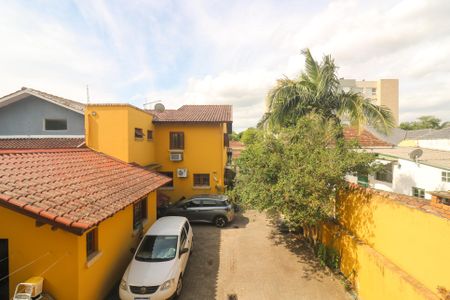 Casa à venda com 268m², 5 quartos e 4 vagas Casa à venda com 268m², 5 quartos e 4 vagasVista do Quarto 2
