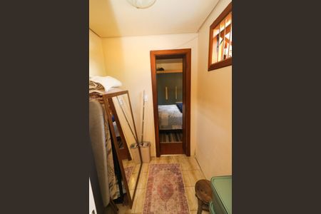 Casa à venda com 268m², 5 quartos e 4 vagas Casa à venda com 268m², 5 quartos e 4 vagasCloset da suíte 1