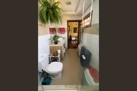 Casa à venda com 268m², 5 quartos e 4 vagas Casa à venda com 268m², 5 quartos e 4 vagasBanheiro da Suíte 2