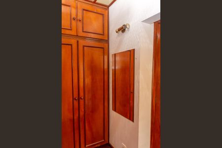 Casa para alugar com 700m², 5 quartos e 6 vagasSuíte Closet 2