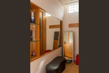 Casa para alugar com 700m², 5 quartos e 6 vagasSuíte 2- Closet