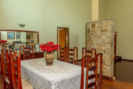 Casa para alugar com 700m², 5 quartos e 6 vagasSala 3